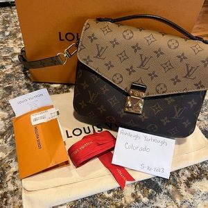 Louis Vuitton Pochette Metis reverse monogram and Zoe reverse monogram.